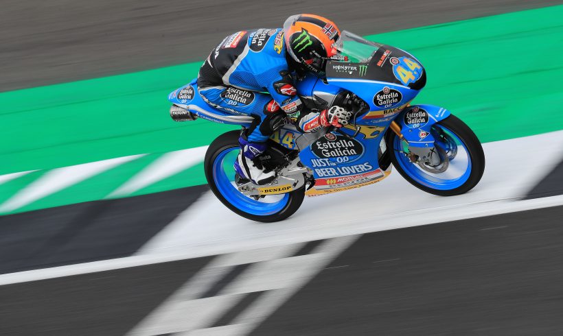 ARÓN PARTIRÁ EN SILVERSTONE DESDE LA TERCERA FILA DE LA PARRILLA