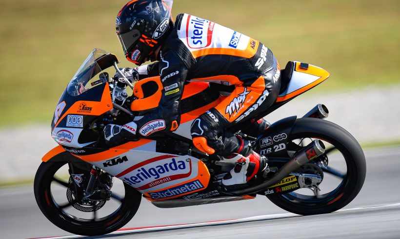 SEGUNDA FILA DE PARRILLA PARA ARÓN EN MONTMELÓ, SALDRÁ QUINTO