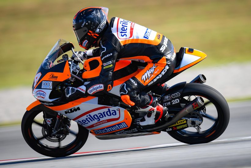 SEGUNDA FILA DE PARRILLA PARA ARÓN EN MONTMELÓ, SALDRÁ QUINTO