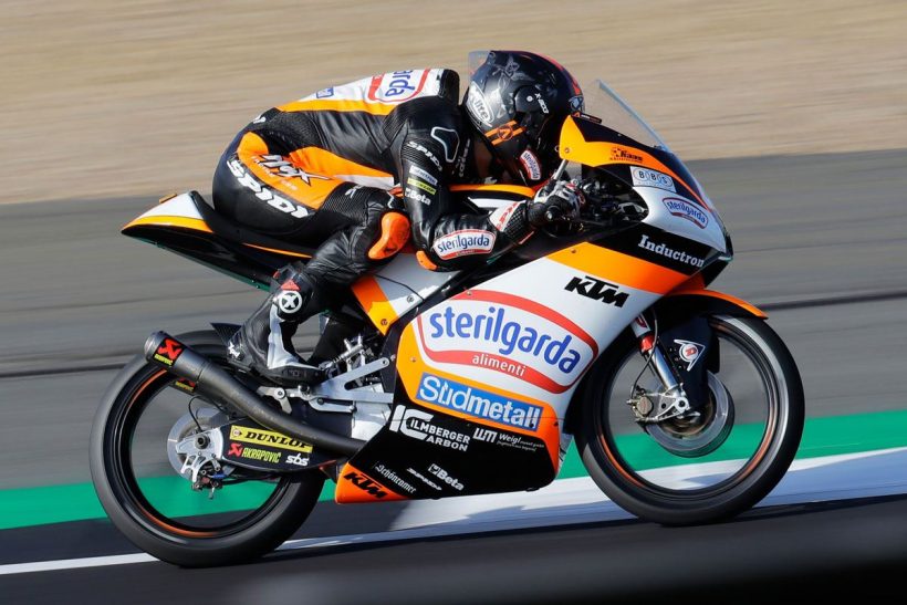 LA MALA FORTUNA SE CEBA CON ARÓN EN SILVERSTONE, Y A PESAR DE ELLO, REMONTADA Y DÉCIMO TERCERO