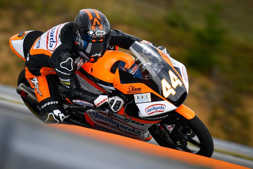 ARÓN SÉPTIMO EN LA PRIMERA JORNADA DEL GRAND PRIX ČESKÉ REPUBLIKY