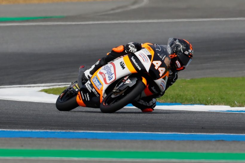 ARÓN DÉCIMO CUARTO A LA CONCLUSIÓN DEL PRIMER DÍA DEL PTT THAILAND GRAND PRIX ARÓN DÉCIMO CUARTO A LA CONCLUSIÓN DEL PRIMER DÍA DEL PTT THAILAND GRAND PRIX