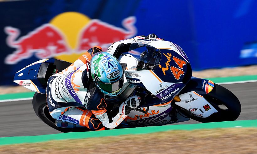 QUINTA POSICIÓN PARA ARÓN EN JEREZ. SIGUE MEJORANDO EN MOTO2™ !!!