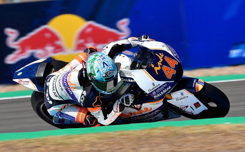 QUINTA POSICIÓN PARA ARÓN EN JEREZ. SIGUE MEJORANDO EN MOTO2™ !!!