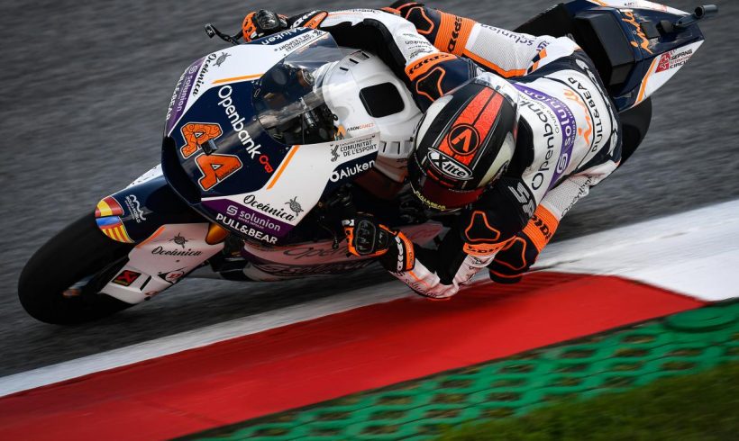 ARÓN PRIMERO EN EL WARM UP DE MOTO2™ EN RED BULL RING