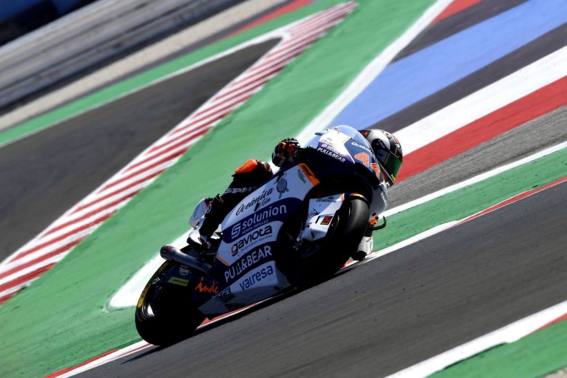 PRIMERA Q1 PARA ARÓN DESDE SU LLEGADA A MOTO2™ Y NO CONSIGUE SUPERARLA