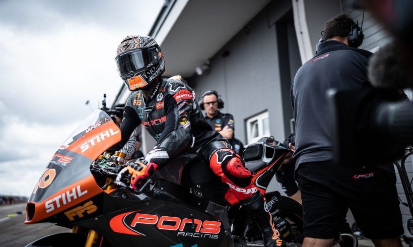 ARÓN TENDRÁ QUE PASAR POR LA Q1 DE SACHSENRING, LA P3 SE HA DISPUTADO BAJO LA LLUVIA