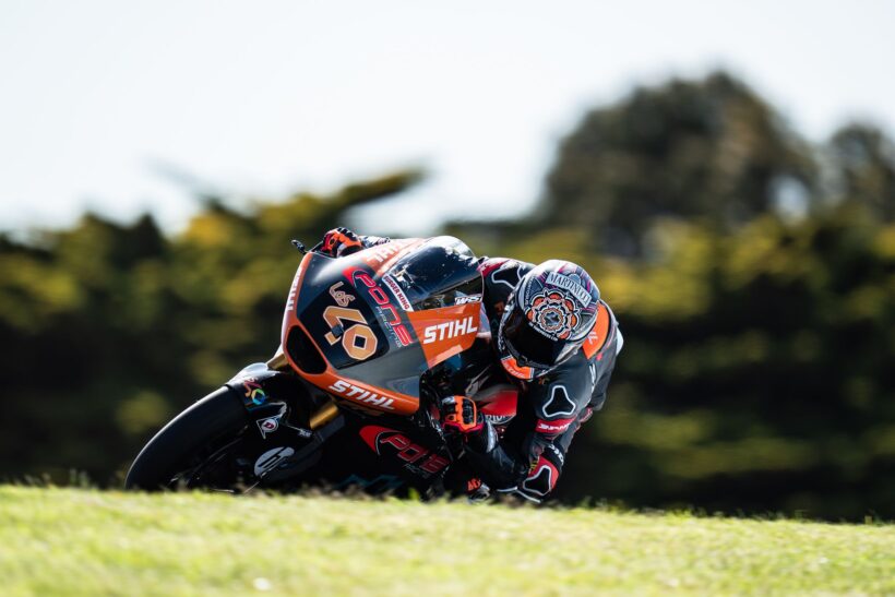 ARÓN ACABA LA PRIMERA JORNADA EN PHILLIP ISLAND CON EL SEGUNDO MEJOR TIEMPO DEL DÍA