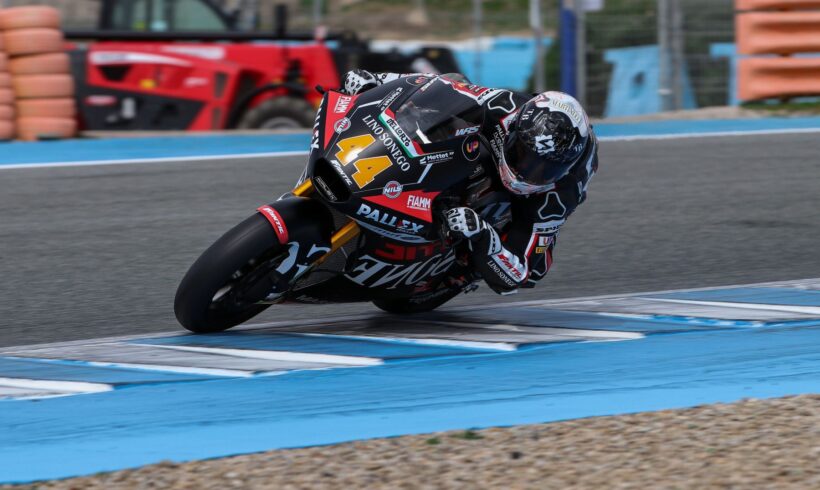 ARÓN TERMINA SEGUNDO EN LOS CRONOS DEL PRIMER DÍA DEL JEREZ MOTO2™ TEST