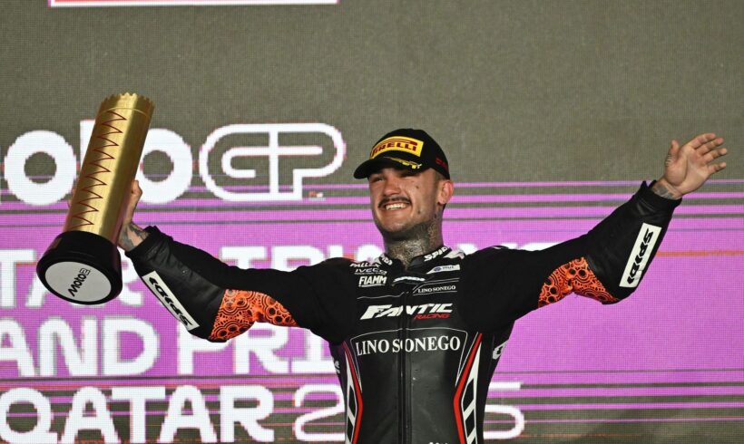 VICTORIA DE ARÓN EN EL #QATARGP Y SALE DE LUSAIL COMO NUEVO LÍDER